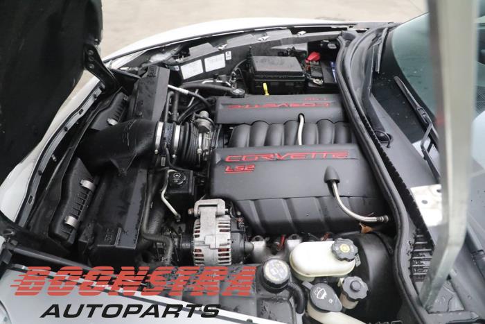 Chevrolet Corvette 6.0 V8 Samochód złomowany (2006, Szary)