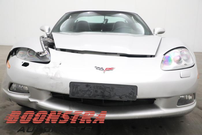 Chevrolet Corvette 6.0 V8 Samochód złomowany (2006, Szary)