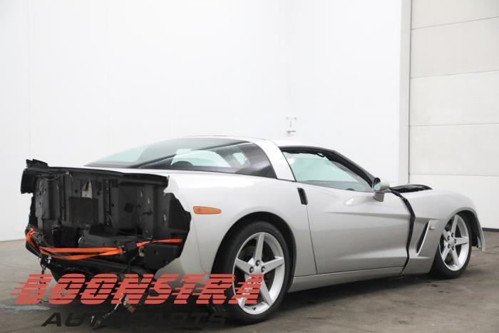 Chevrolet Corvette 6.0 V8 Samochód złomowany (2006, Szary)