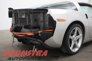 Chevrolet Corvette 6.0 V8 Samochód złomowany (2006, Szary)