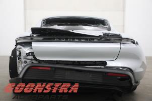 Porsche Taycan 4S Épave (2020, Gris)