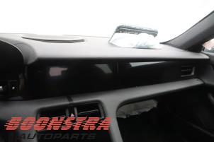 Porsche Taycan 4S Épave (2020, Gris)