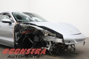 Porsche Taycan 4S Épave (2020, Gris)