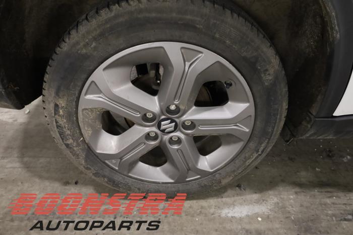 Suzuki Vitara 1.6 16V VVT Épave (2018, Blanc)
