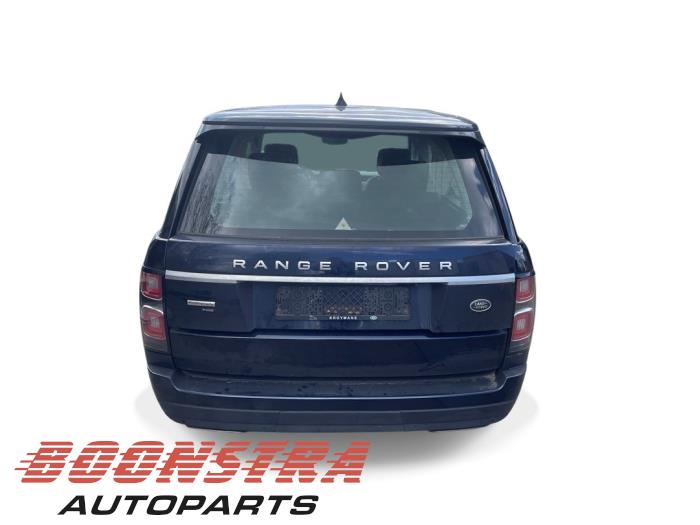 Landrover Range Rover IV 3.0 V6 P400 MHEV HST Skrotfordon (2020, BLAUW)