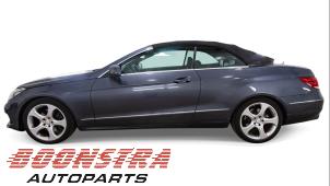 Mercedes E E-200 2.0 Turbo 16V Épave (2016, Gris)