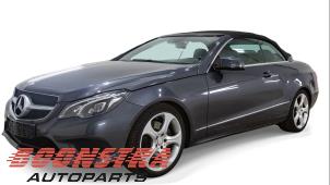 Mercedes E E-200 2.0 Turbo 16V Épave (2016, Gris)