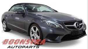 Mercedes E E-200 2.0 Turbo 16V Épave (2016, Gris)