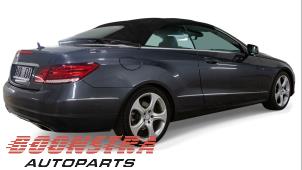 Mercedes E E-200 2.0 Turbo 16V Épave (2016, Gris)