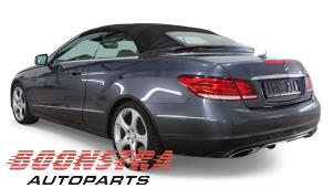 Mercedes E E-200 2.0 Turbo 16V Épave (2016, Gris)