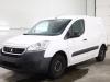 Schrottauto Peugeot Partner aus 2018
