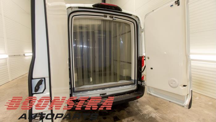 Ford Transit 2.0 TDCi 16V Eco Blue 170 4x4 Épave (2021, Blanc)