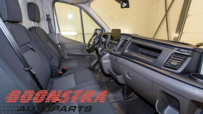 Ford Transit 2.0 TDCi 16V Eco Blue 170 4x4 Épave (2021, Blanc)
