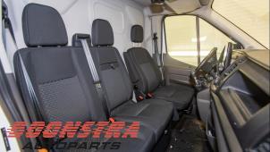Ford Transit 2.0 TDCi 16V Eco Blue 170 4x4 Épave (2021, Blanc)