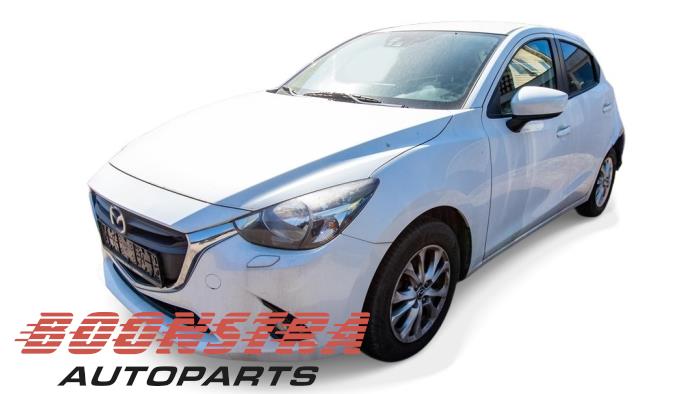 Mazda 2 1.5 SkyActiv-G 90 Vehículo de desguace (2014, Blanco)