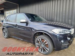 BMW X5 M50d 3.0 24V Samochód złomowany (2015, Czarny)