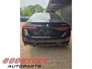 BMW 5 serie 530e 2.0 TwinPower Turbo 16V Samochód złomowany (2025, Czarny)