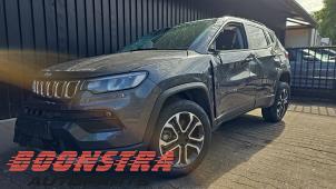 Jeep Compass II 1.3 4XE 240 16V 4x4  (Épave)
