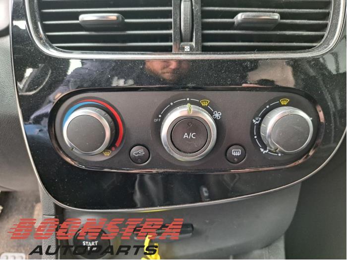 Renault Clio IV 0.9 Energy TCE 90 12V Épave (2017, Noir)