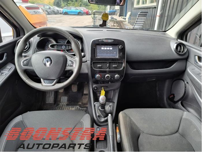 Renault Clio IV 0.9 Energy TCE 90 12V Épave (2017, Noir)