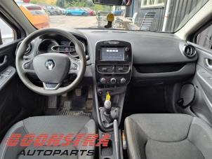 Renault Clio IV 0.9 Energy TCE 90 12V Épave (2017, Noir)
