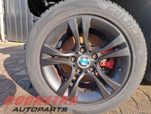 BMW 3 serie Touring 318i 16V Épave (2006, Noir)