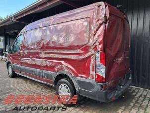 Ford Transit 2.0 TDCi 16V Eco Blue 130 Samochód złomowany (2021, Czerwony)