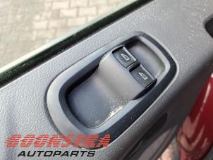 Ford Transit 2.0 TDCi 16V Eco Blue 130 Samochód złomowany (2021, Czerwony)