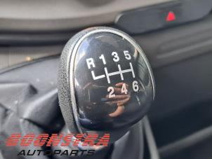 Ford Transit 2.0 TDCi 16V Eco Blue 130 Samochód złomowany (2021, Czerwony)