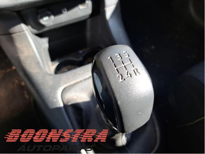 Citroen C3 1.2 Vti 12V PureTech Schrottauto (2018, Grau)