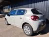 Citroen C3 1.2 Vti 12V PureTech Schrottauto (2018, Grau)