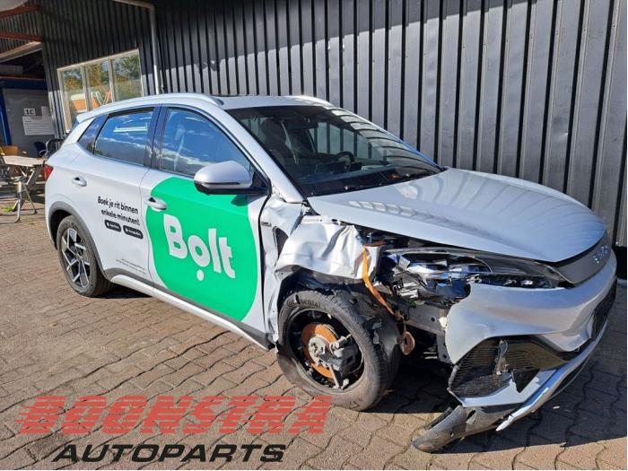 BYD Atto 3 Schrottauto (2025, Weiß)