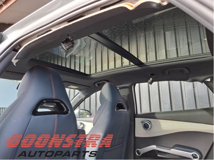 BYD Atto 3 Schrottauto (2025, Weiß)