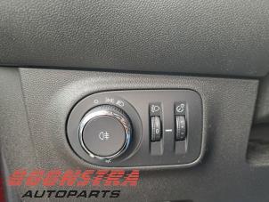 Opel Adam 1.2 16V Épave (2017, Rouge)