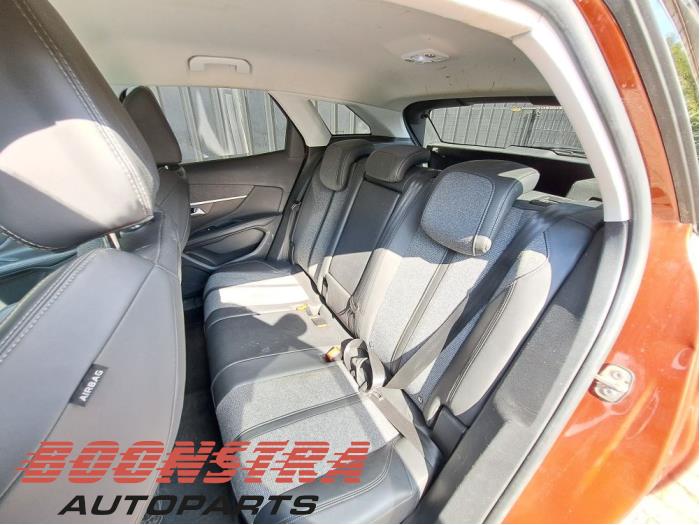 Peugeot 3008 II 1.6 BlueHDi 120 Skrotfordon (2017, BRUIN)