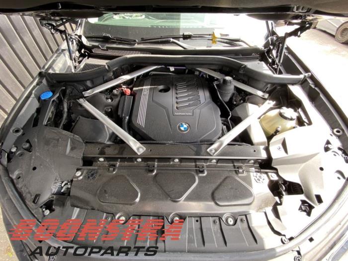 BMW X7 xDrive40i 3.0 24V Mild Hybrid Épave (2021, Noir)