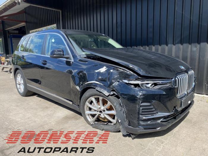 BMW X7 xDrive40i 3.0 24V Mild Hybrid Épave (2021, Noir)