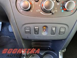 Dacia Sandero II 0.9 TCE 12V LPG Épave (2017, Bleu)