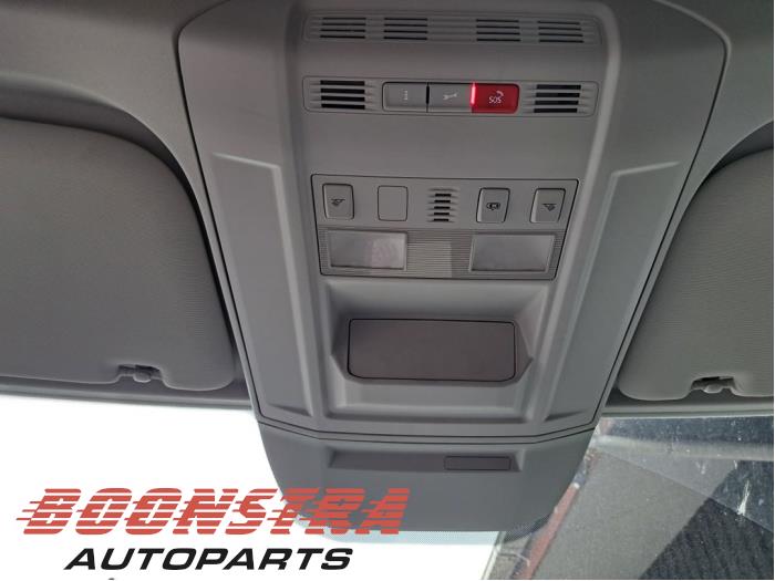 Volkswagen Crafter 2.0 TDI Vehículo de desguace (2023, Blanco)