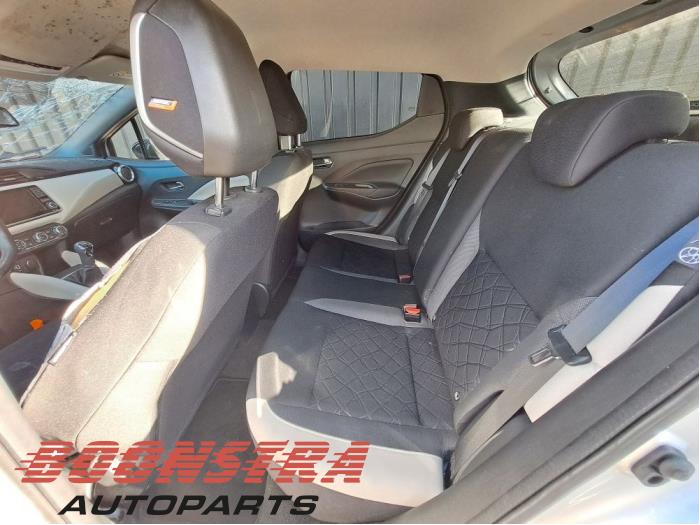 Nissan Micra 1.0 IG-T 92 Skrotfordon (2022, GRIJS)