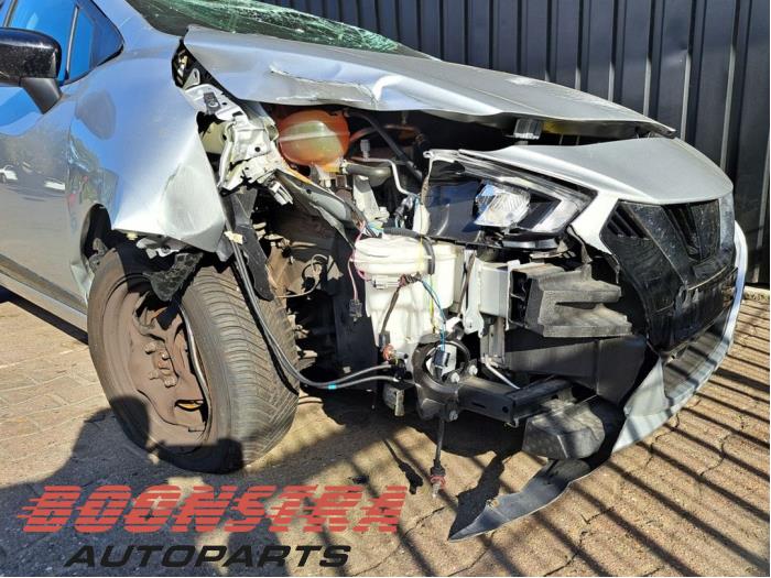 Nissan Micra 1.0 IG-T 92 Skrotfordon (2022, GRIJS)