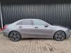 Mercedes A Limousine 1.3 A-180 Turbo Mild Hybrid Skrotfordon (2024, GRIJS)