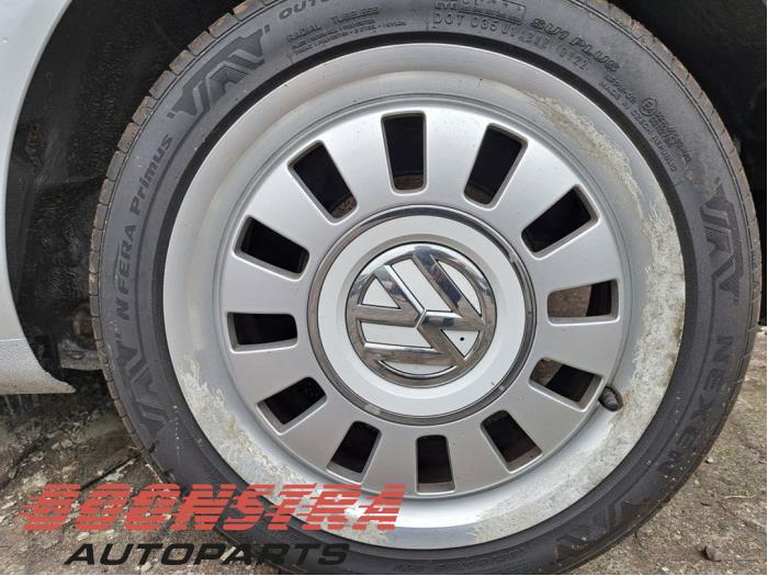 Volkswagen Up! 1.0 12V 75 Épave (2012, Gris)