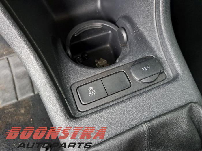 Volkswagen Up! 1.0 12V 75 Épave (2012, Gris)