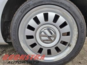 Volkswagen Up! 1.0 12V 75 Épave (2012, Gris)