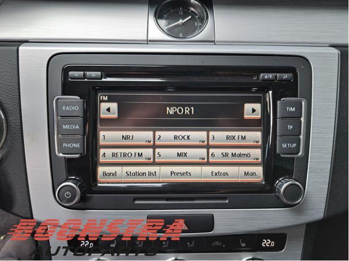 Volkswagen Passat Alltrack 2.0 TDI 16V 177 4Motion Skrotfordon (2014, GRIJS)