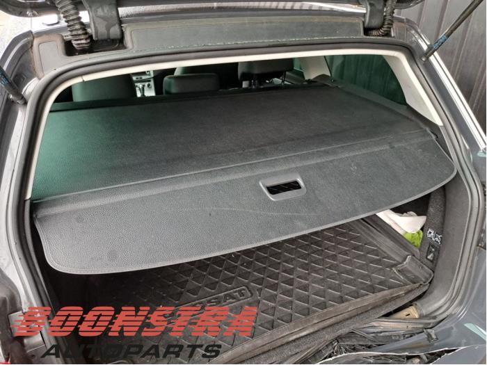Volkswagen Passat Alltrack 2.0 TDI 16V 177 4Motion Skrotfordon (2014, GRIJS)