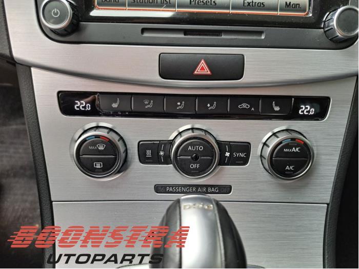 Volkswagen Passat Alltrack 2.0 TDI 16V 177 4Motion Skrotfordon (2014, GRIJS)