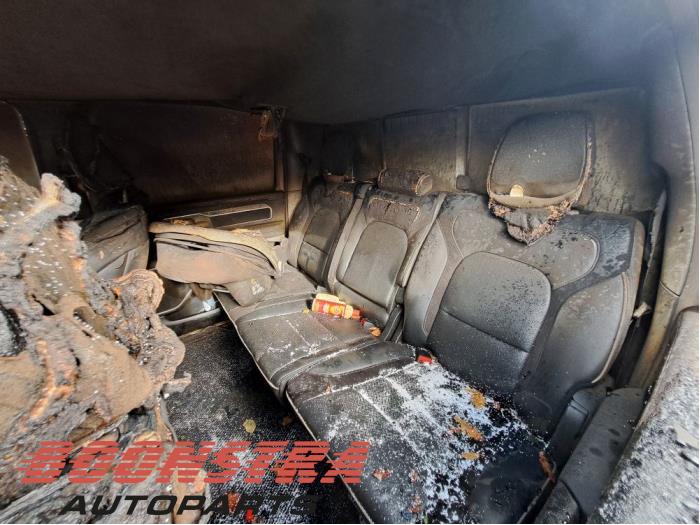 Dodge 1500 Crew Cab 5.7 Hemi V8 4x4 Épave (2020, Noir)