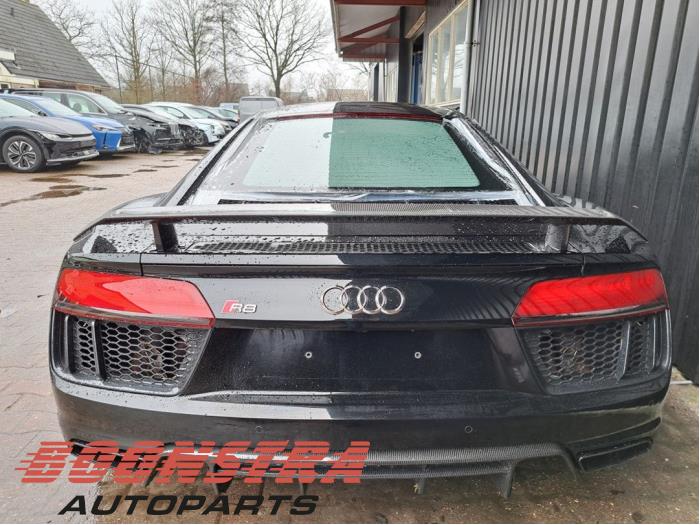 Audi R8 5.2 V10 Plus Quattro Épave (2016, Noir)